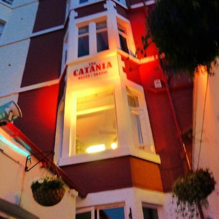 Catania Hotel สการ์โบโรห์ ภายนอก รูปภาพ